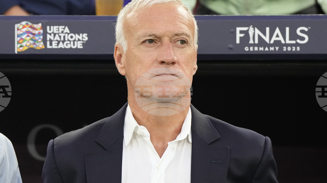 Дидие Дешан призовава футболистите на Франция да си свършат работата и да си осигурят място на Световното първенство догодина