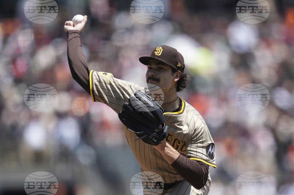 Padres Giants Baseball
