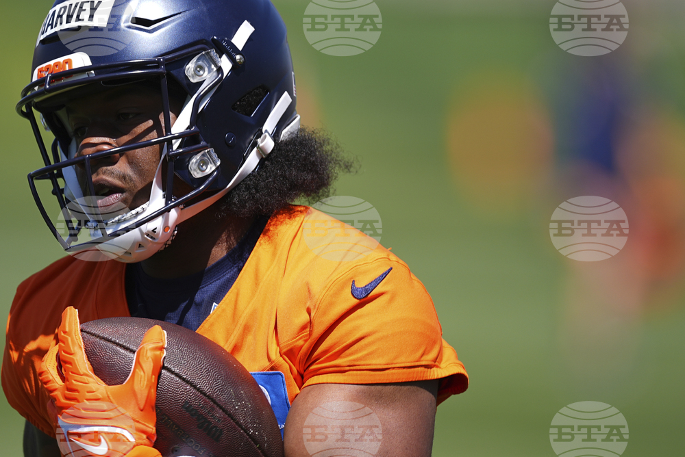 Broncos Football