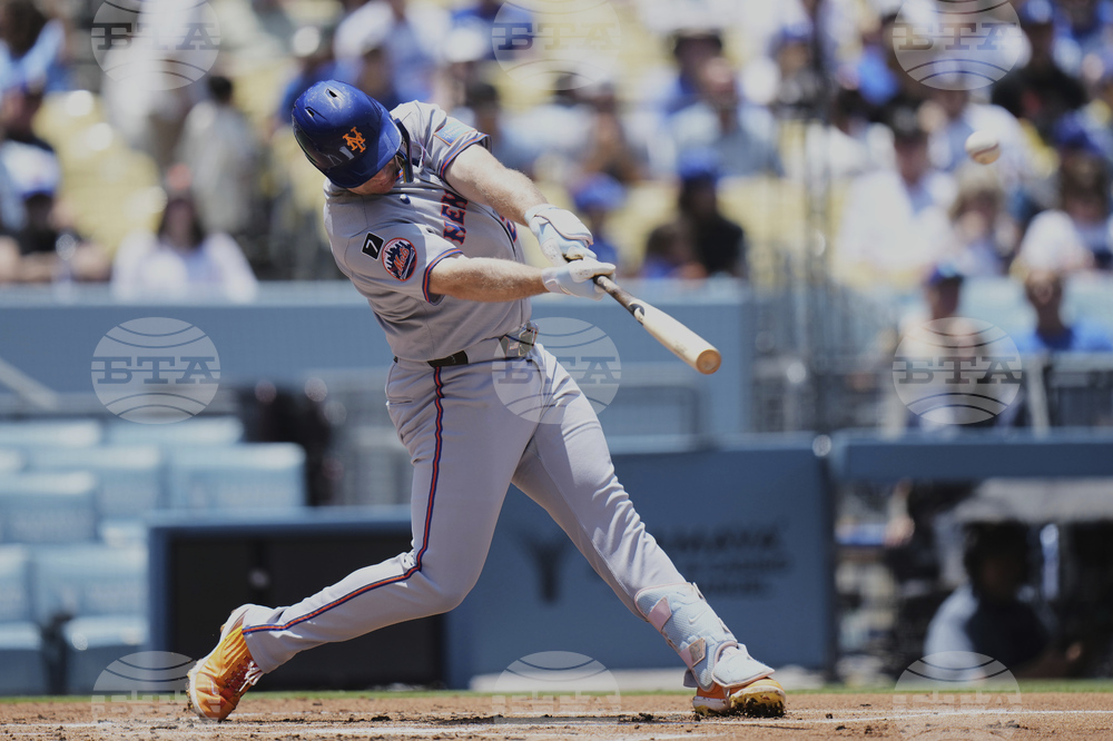 CORRECTION Mets Dodgers Baseball