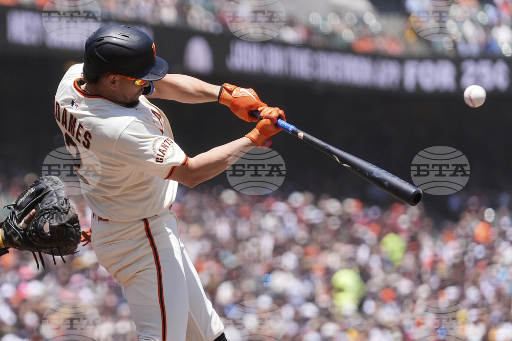 Padres Giants Baseball