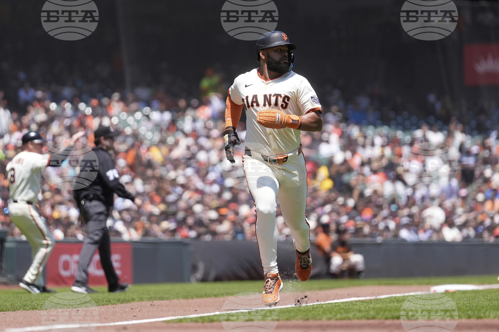 Padres Giants Baseball