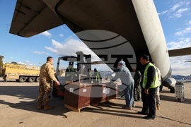 Ливан - самолет „Спартан“ - хуманитарна помощ - Сирия