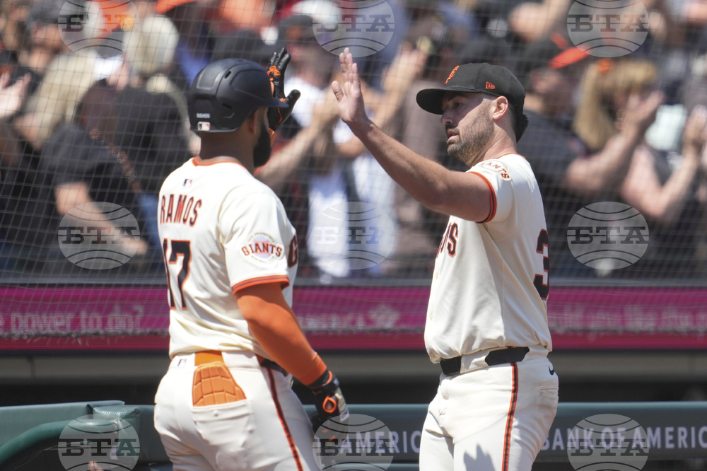 Padres Giants Baseball