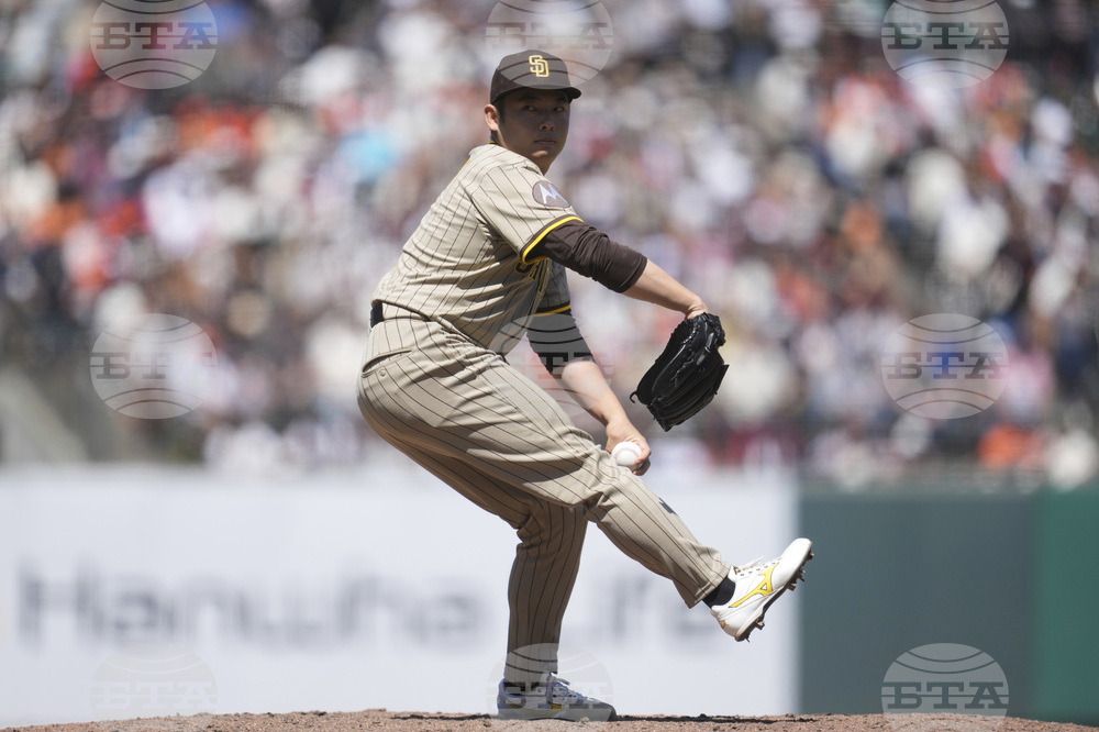 Padres Giants Baseball