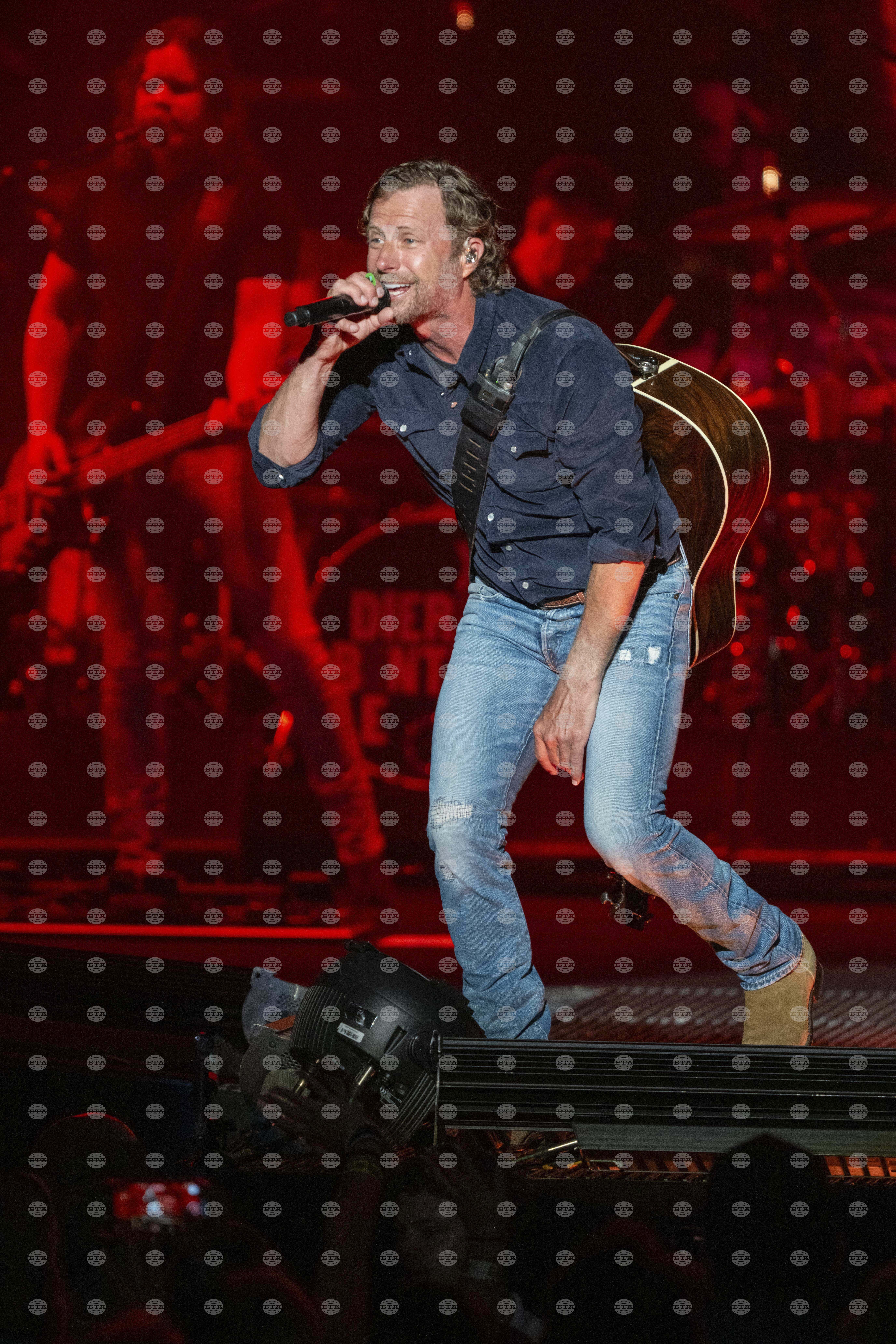 Dierks Bentley in Concert - Atlanta