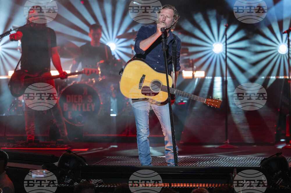 Dierks Bentley in Concert - Atlanta