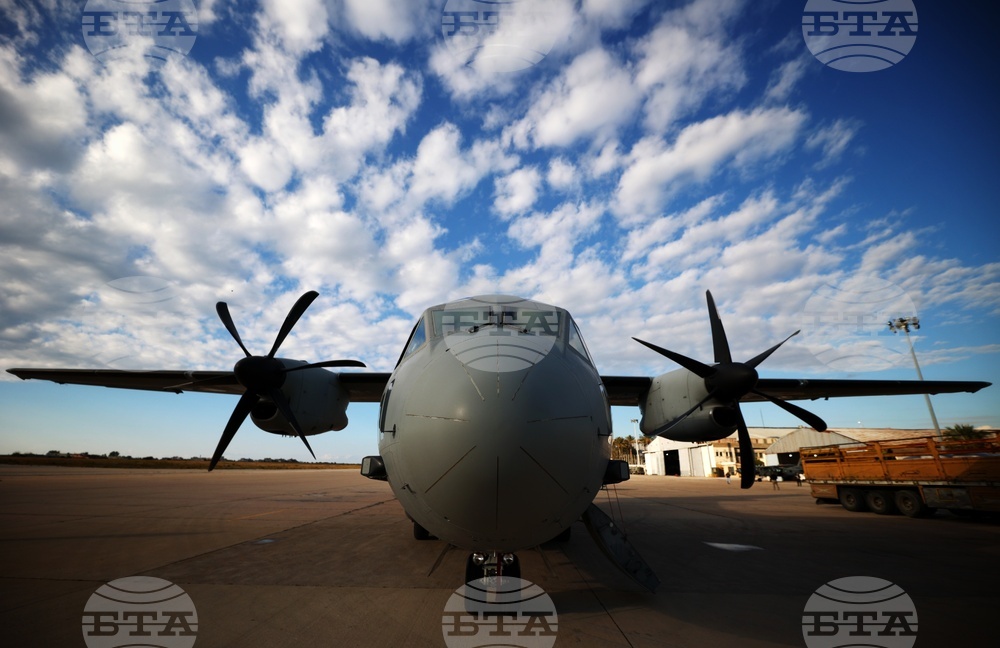 Ливан - самолет „Спартан“ - хуманитарна помощ - Сирия