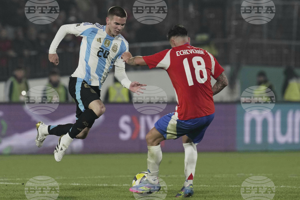 Chile Argentina WCup Soccer
