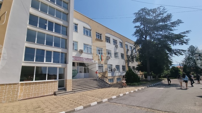 Образователната система в Сливенска област обхваща над 26 000 деца и младежи през 2024/2025 г., по данни на статистиката 