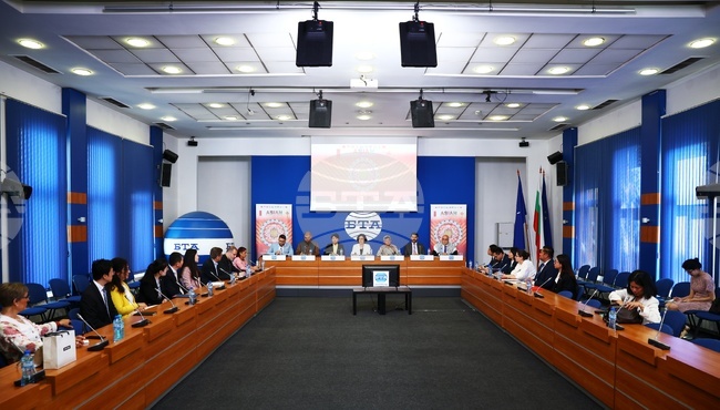 Национален пресклуб на БТА София - пресконференция - азиатски фестивал