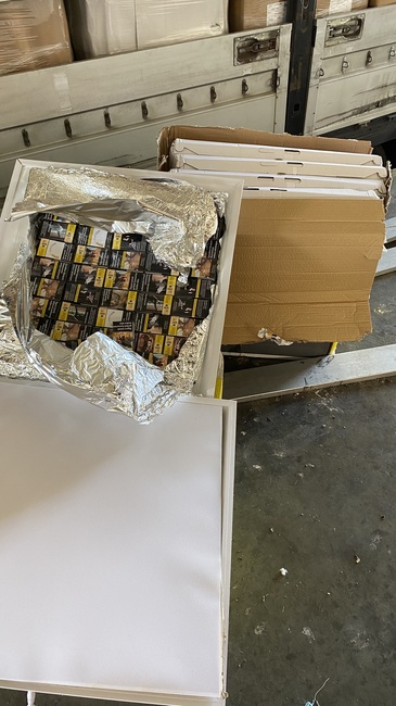 Customs Officers Find Over 100,000 Illegal Cigarettes at Kapitan Andreevo Border Checkpoint