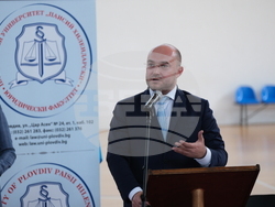 Пловдив - Пловдивски университет „Паисий Хилендарски” - Юридически факултет - дипломиране