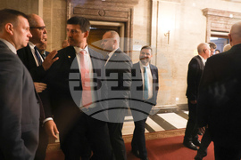 Народно събрание - кулоари - депутати