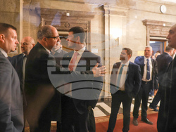 Народно събрание - кулоари - депутати