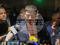 Народно събрание - кулоари - депутати