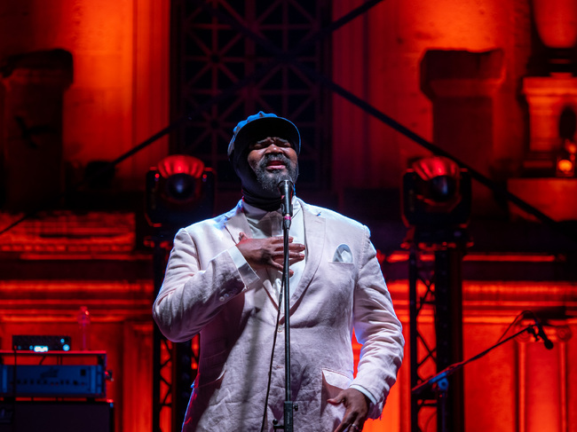 Грегъри Портър включи София в турнето си за 2026 г.