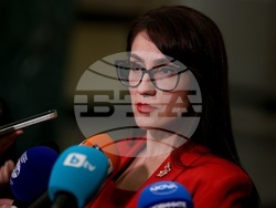 Съдебна палата - брифинг - Десислава Петрова