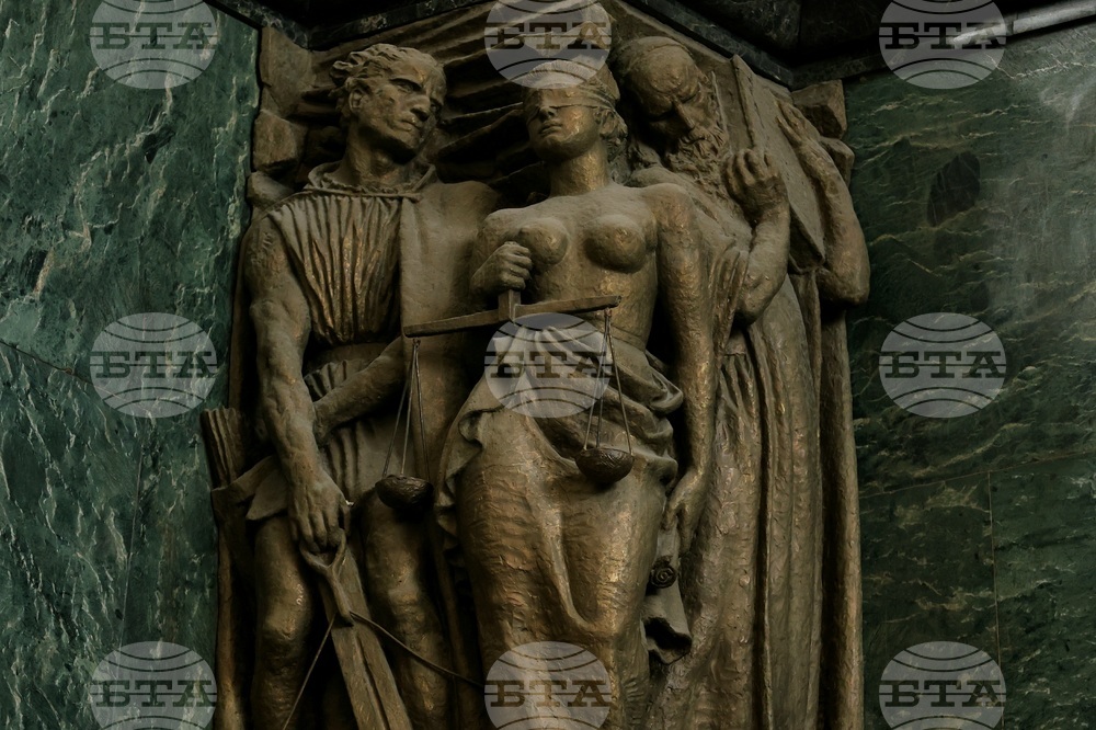 Косвени процесуални актове или откази за образуване на производства не могат да дерогират решенията на ВСС, съобщиха от Асоциацията на прокурорите 