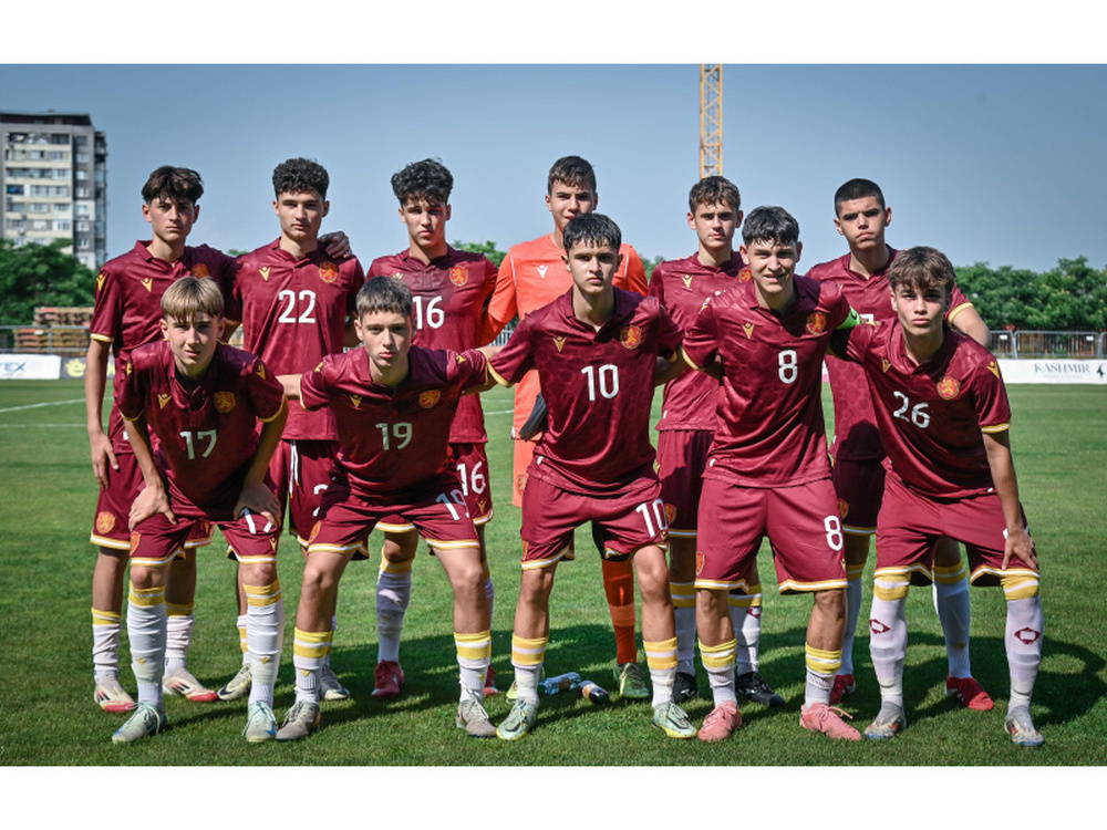 Националният отбор на България U15 отстъпи на 16-годишните на Локомотив (Пловдив) в учебна игра