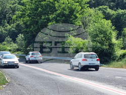 Село Черноочене - маркировка - гъвкави ограничители 