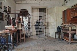 Румъния - Одорхею Секуйеск - фотографско студио