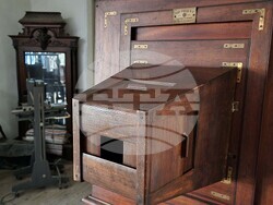 Румъния - Одорхею Секуйеск - фотографско студио