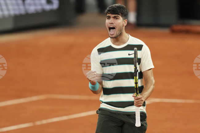 Карлос Алкарас ще играе на финала на "Ролан Гарос" за втора поредна година