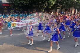 Пазарджик - Фестивал на мажоретните състави "Слънчева Бесапара"