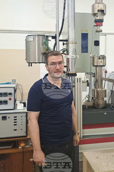  БАН - Институт по металознание - Борис Яначков