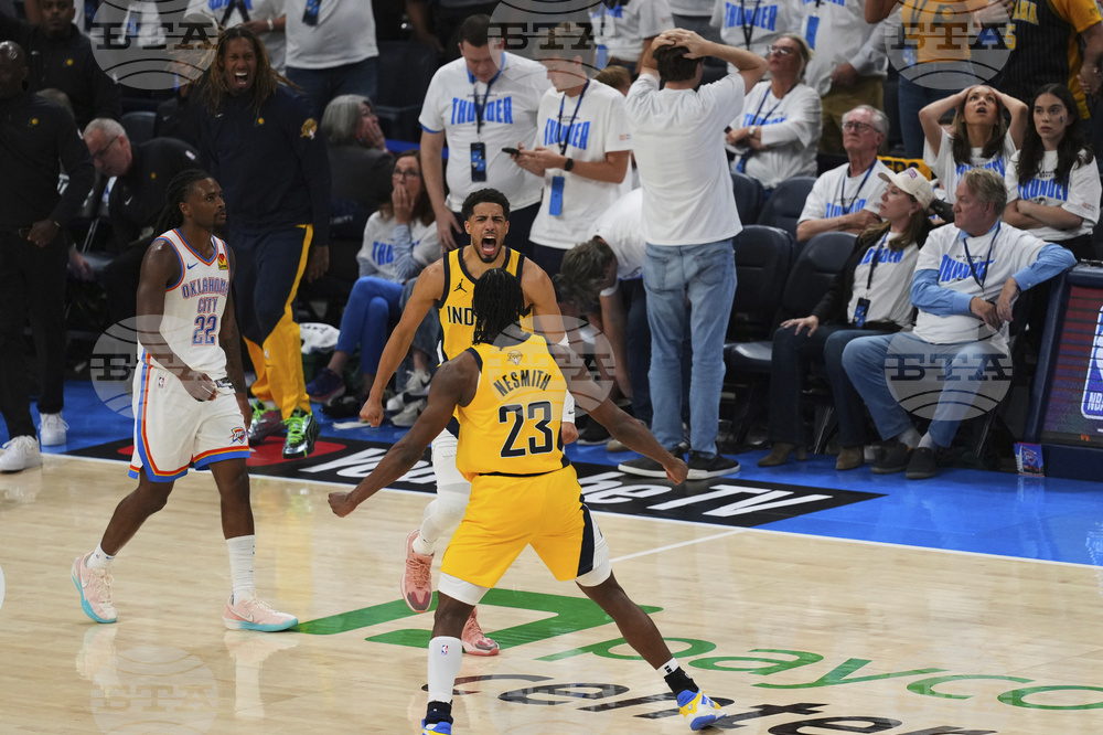 CORRECTION APTOPIX NBA Finals Pacers Thunder Basketball