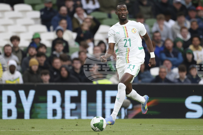 Ланс спечели гостуването си на Оксер в седмия кръг на Лига 1