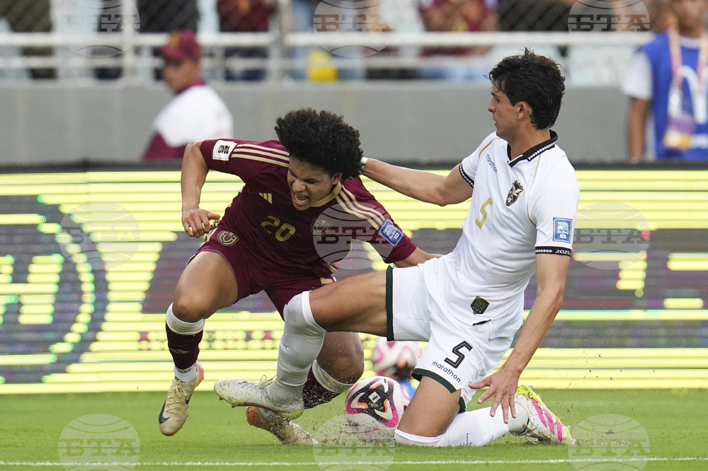 Venezuela Bolivia WCup Soccer