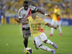 Colombia Peru Wcup Soccer