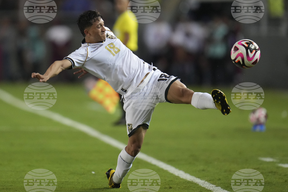 Venezuela Bolivia WCup Soccer