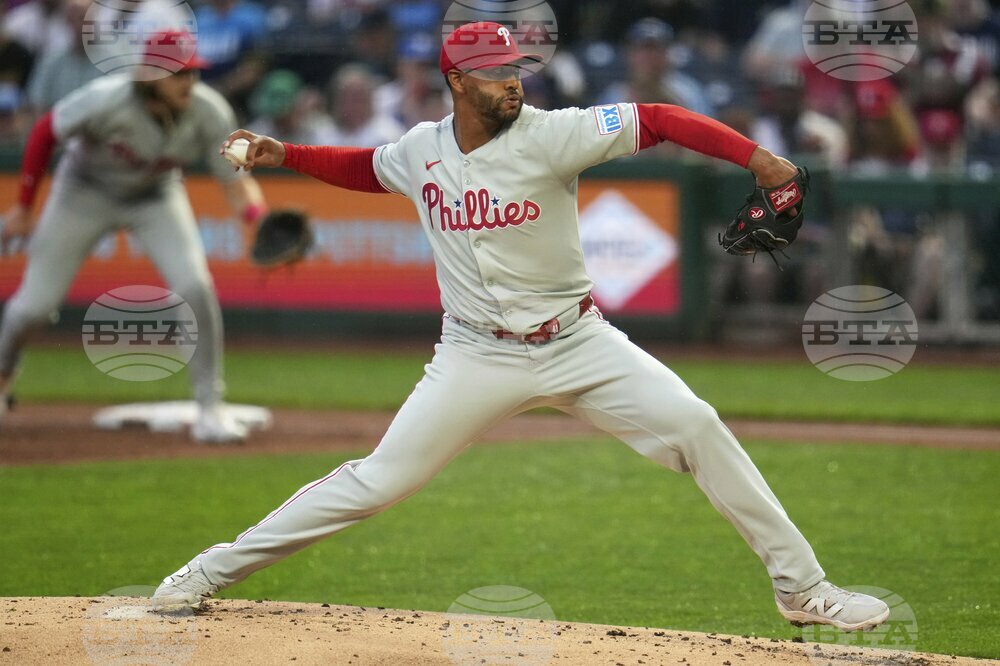 Phillies Pirates Baseball
