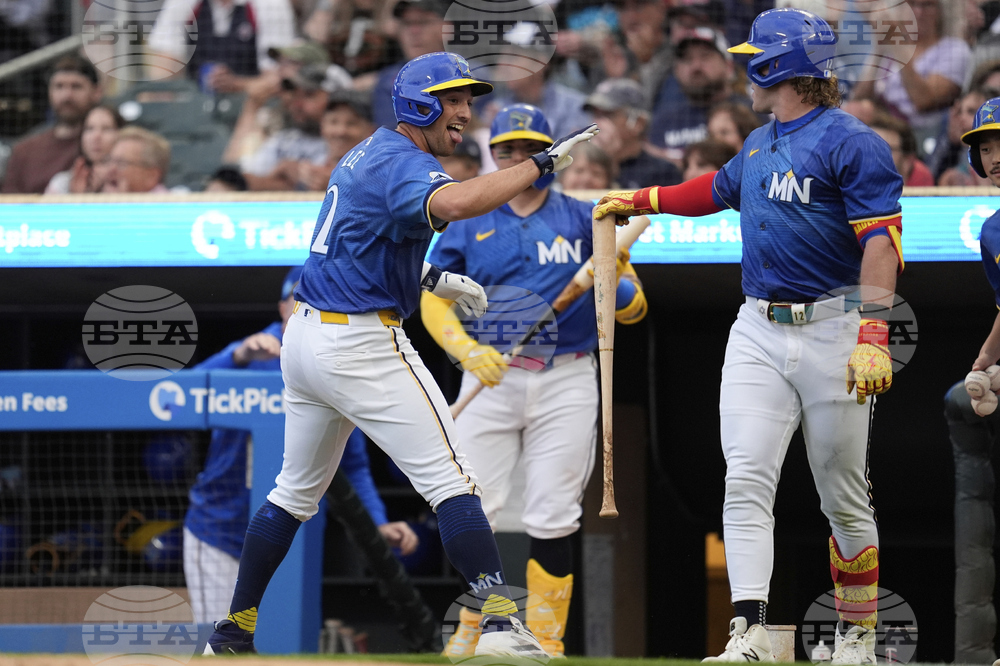 Blue Jays Twins Baseball