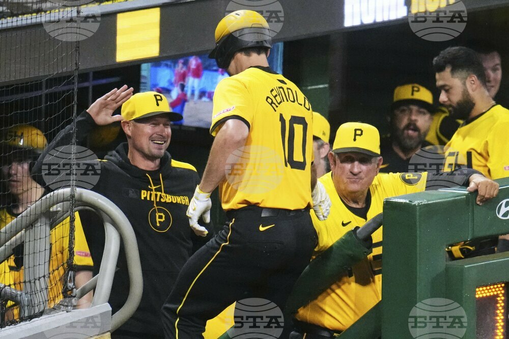 Phillies Pirates Baseball