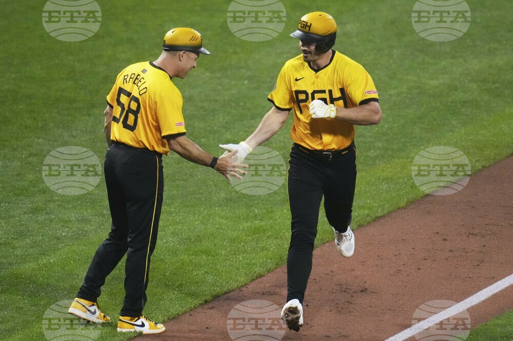 Phillies Pirates Baseball