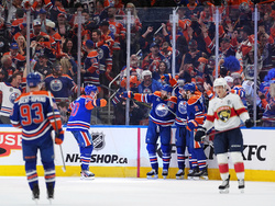 Stanley Cup Panthers Oilers Hockey