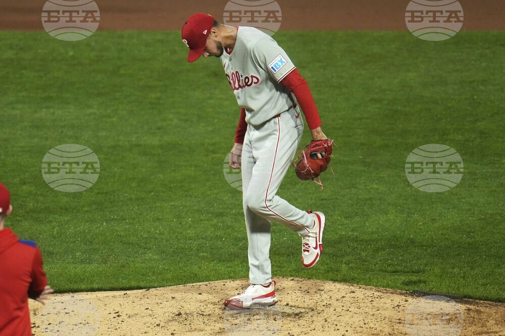 Phillies Pirates Baseball