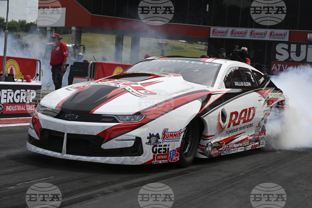 NHRA Auto Racing