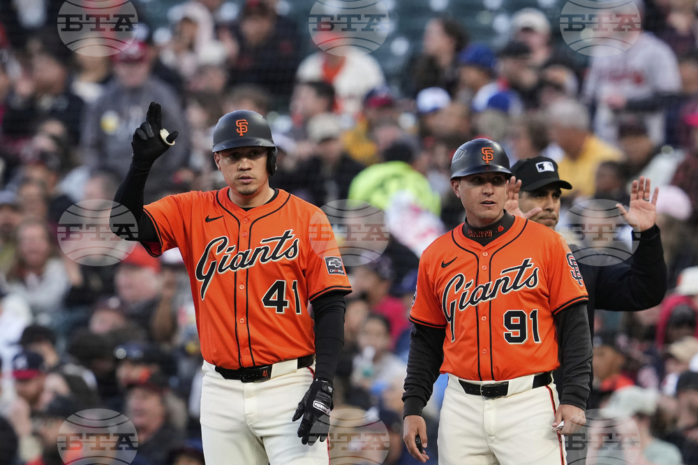 Braves Giants Baseball