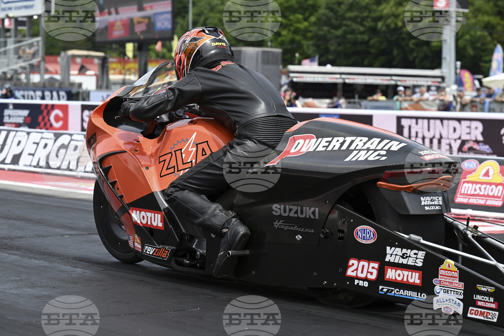 NHRA Auto Racing