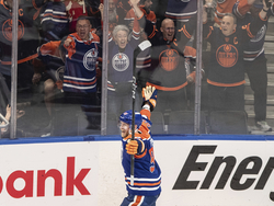Stanley Cup Panthers Oilers Hockey
