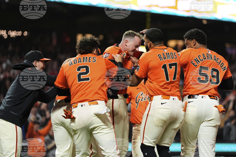 Braves Giants Baseball