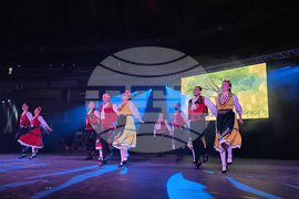 Франция - „На мегдана на другата България“ - пътуващ събор - галаспектакъл