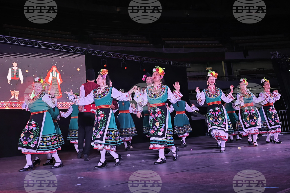 Франция - „На мегдана на другата България“ - пътуващ събор - галаспектакъл