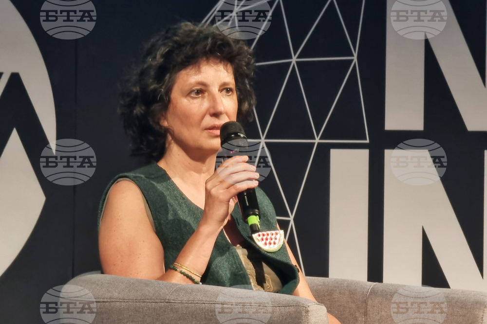 Бургас - Капка Касабова - книга - представяне