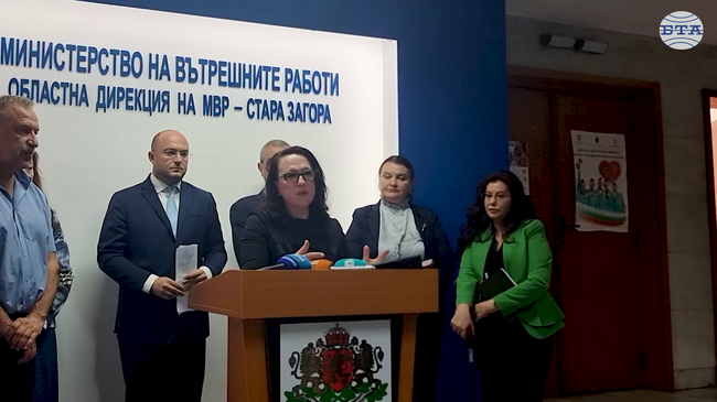 Иззети са метални халки и текстилни колани, с които са връзвани настанените в ужасяващи условия в незаконни домове за възрастни хора в мъглижкото село Ягода